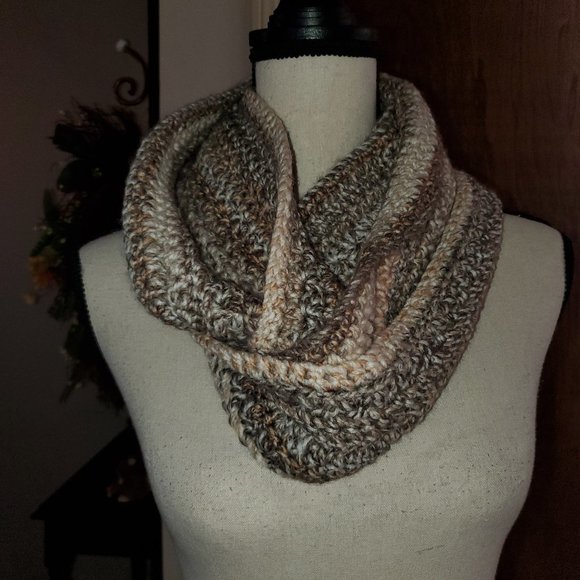 Brand New Infinity Scarf - Picture 2 of 3